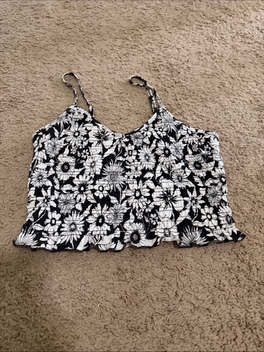 Black & White Floral Smocked Crop top